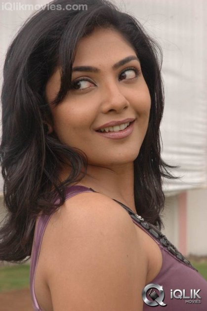 Kamalinee-Mukhejee
